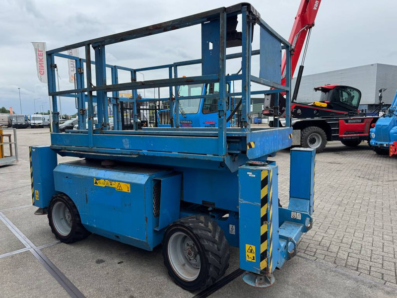 Genie GS 2668 RT - Šķērveida pacēlājs: foto 5 Genie GS 2668 RT - Šķērveida pacēlājs: foto 5