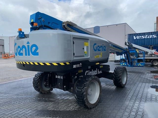 Genie S 65 XC - Teleskopiskais pacēlājs: foto 3 Genie S 65 XC - Teleskopiskais pacēlājs: foto 3
