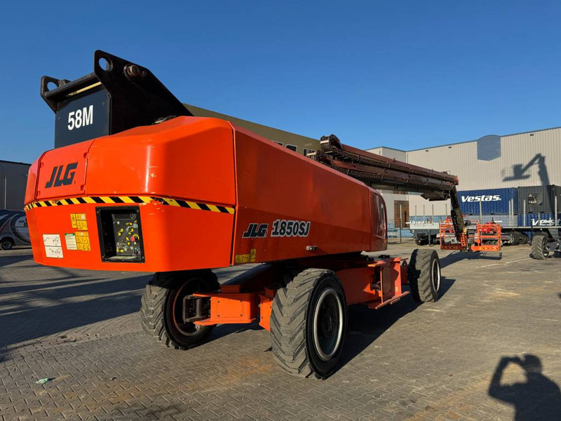JLG 1850 SJ - Teleskopiskais pacēlājs: foto 4 JLG 1850 SJ - Teleskopiskais pacēlājs: foto 4