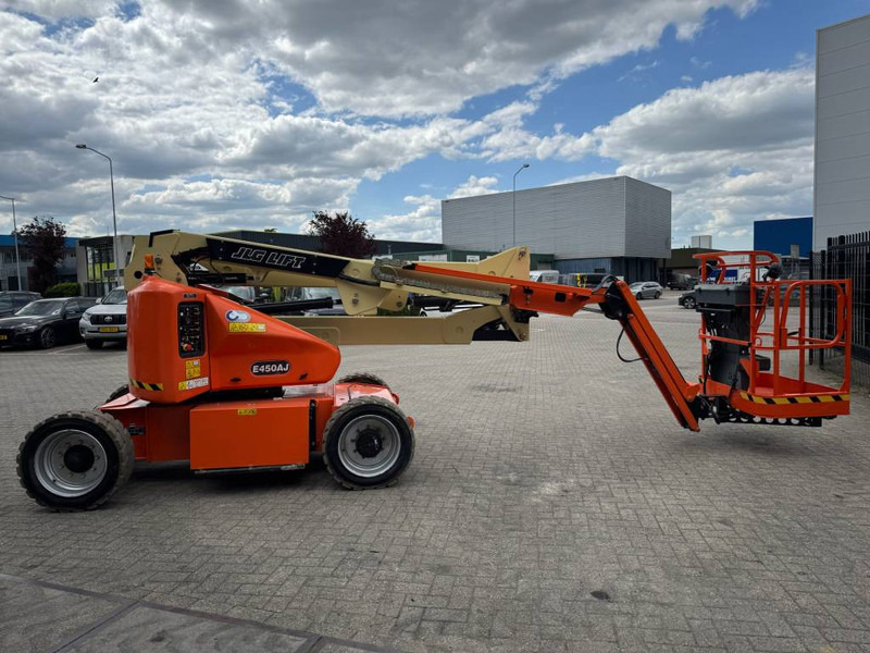 JLG E 450 AJ - Izlices pacēlājs: foto 4 JLG E 450 AJ - Izlices pacēlājs: foto 4