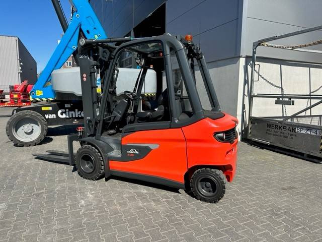 Linde E35L - Elektroiekrāvējs: foto 5 Linde E35L - Elektroiekrāvējs: foto 5