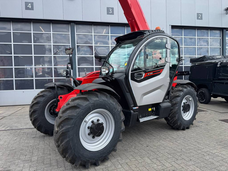 Manitou MT 935 - Teleskopiskais iekrāvējs: foto 3 Manitou MT 935 - Teleskopiskais iekrāvējs: foto 3