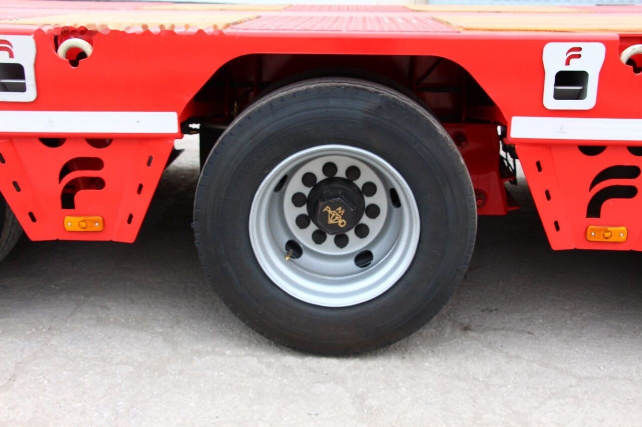 Fesan 4 AXLES LOWBED - Puspiekabe zema profila platforma: foto 2 Fesan 4 AXLES LOWBED - Puspiekabe zema profila platforma: foto 2