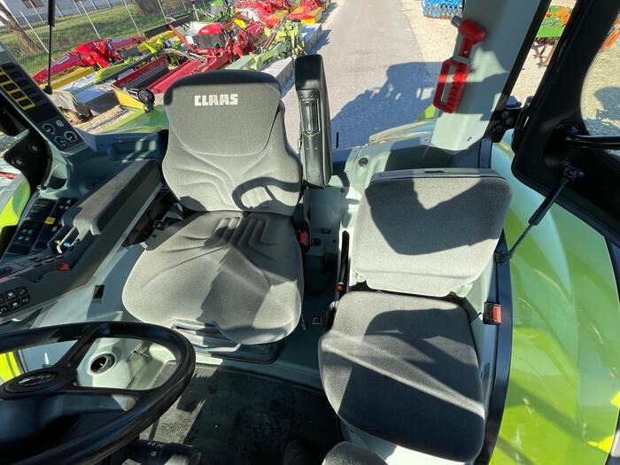 Claas Arion 650 - Traktors: foto 2 Claas Arion 650 - Traktors: foto 2