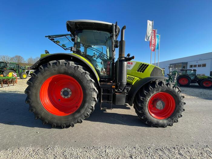 Claas Arion 650 - Traktors: foto 3 Claas Arion 650 - Traktors: foto 3