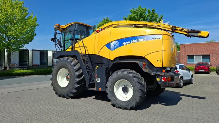 New Holland FR 9060 - Lopbarības kombains: foto 4 New Holland FR 9060 - Lopbarības kombains: foto 4