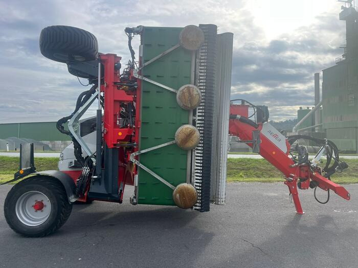 R9 profi Type 820 - Vālotājs/ Ārdītājs: foto 4 R9 profi Type 820 - Vālotājs/ Ārdītājs: foto 4