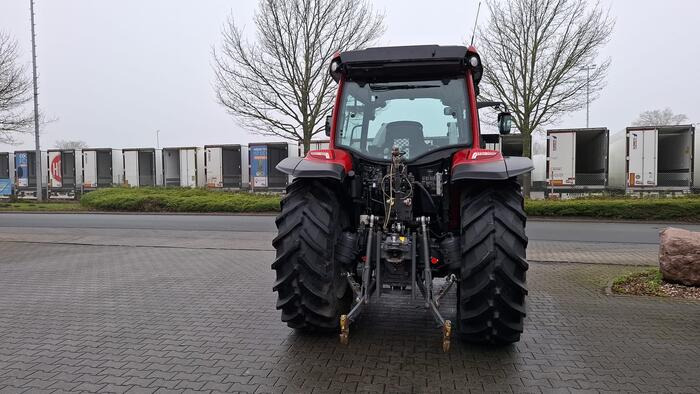 Valtra A95 - Traktors: foto 3 Valtra A95 - Traktors: foto 3
