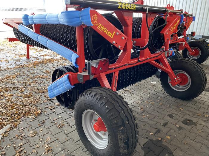 Ziegler Cambridge Walze 8001 - Lauka veltnis: foto 4 Ziegler Cambridge Walze 8001 - Lauka veltnis: foto 4