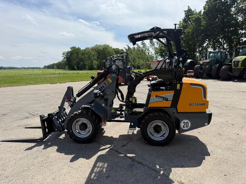 Giant 2300 HD NIEUW Shovel! Giant Kubota - Riteņu iekrāvējs: foto 3 Giant 2300 HD NIEUW Shovel! Giant Kubota - Riteņu iekrāvējs: foto 3