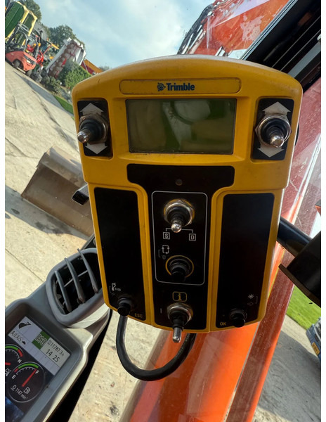 Hitachi Zaxis ZX 210- LC 5B Rupskraan - Kāpurķēžu ekskavators: foto 5 Hitachi Zaxis ZX 210- LC 5B Rupskraan - Kāpurķēžu ekskavators: foto 5