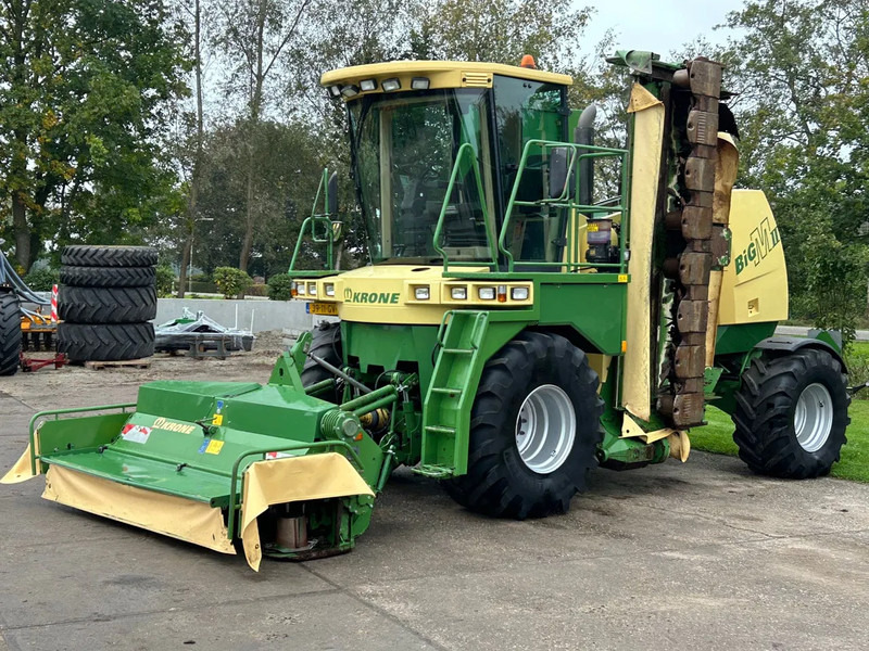 Krone BIG M II Maaimachine Triple maaier Krone - Pļāvējs: foto 5 Krone BIG M II Maaimachine Triple maaier Krone - Pļāvējs: foto 5