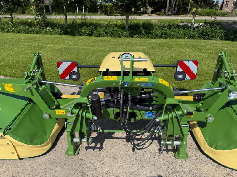 Krone Easy cut B 870 MT 603-30 NIEUW VLINDERMAAIER - Pļāvējs: foto 5 Krone Easy cut B 870 MT 603-30 NIEUW VLINDERMAAIER - Pļāvējs: foto 5