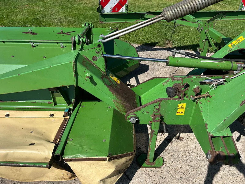 Pļāvējs Krone Easycut 9140 CV triple maaier: foto 7