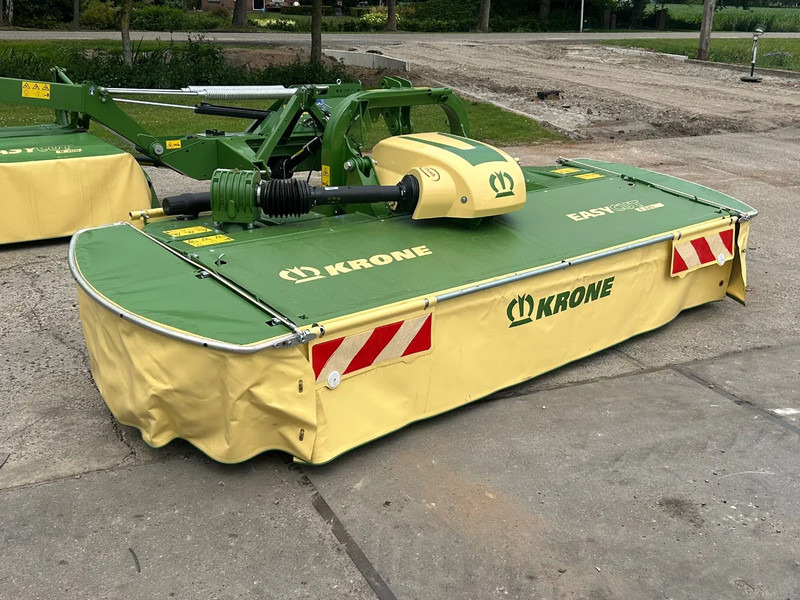 Krone NIEUW! Krone easy cut 320 M Frontmaaier stalvoeren - Pļāvējs: foto 1 Krone NIEUW! Krone easy cut 320 M Frontmaaier stalvoeren - Pļāvējs: foto 1