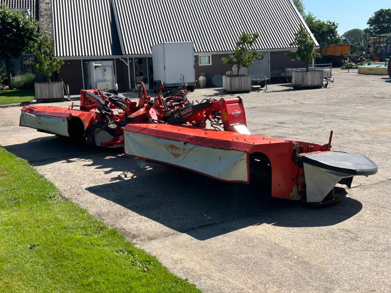Kuhn FC 9530 D Lift control Kneuzer triple maaier - Pļāvējs: foto 4 Kuhn FC 9530 D Lift control Kneuzer triple maaier - Pļāvējs: foto 4