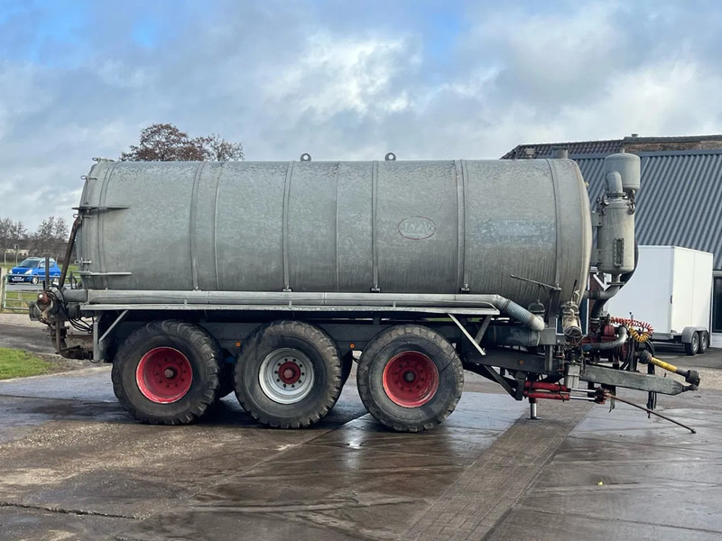 Jako 22 m3 transporttank Giertank Mesttank transport - Lauksaimniecības tehnika: foto 1 Jako 22 m3 transporttank Giertank Mesttank transport - Lauksaimniecības tehnika: foto 1