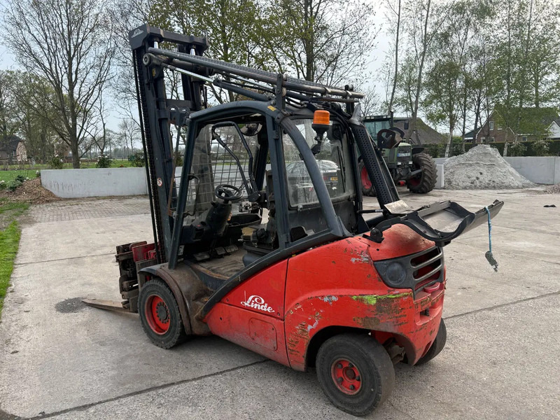 Linde H35T LPG LINDE H35T LPG Heftruck - Gāzes iekrāvējs: foto 4 Linde H35T LPG LINDE H35T LPG Heftruck - Gāzes iekrāvējs: foto 4