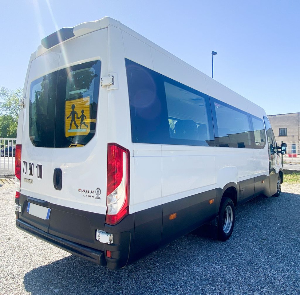 IVECO DAILY LINE 2016 - Mikroautobuss, Pasažieru furgons: foto 3 IVECO DAILY LINE 2016 - Mikroautobuss, Pasažieru furgons: foto 3