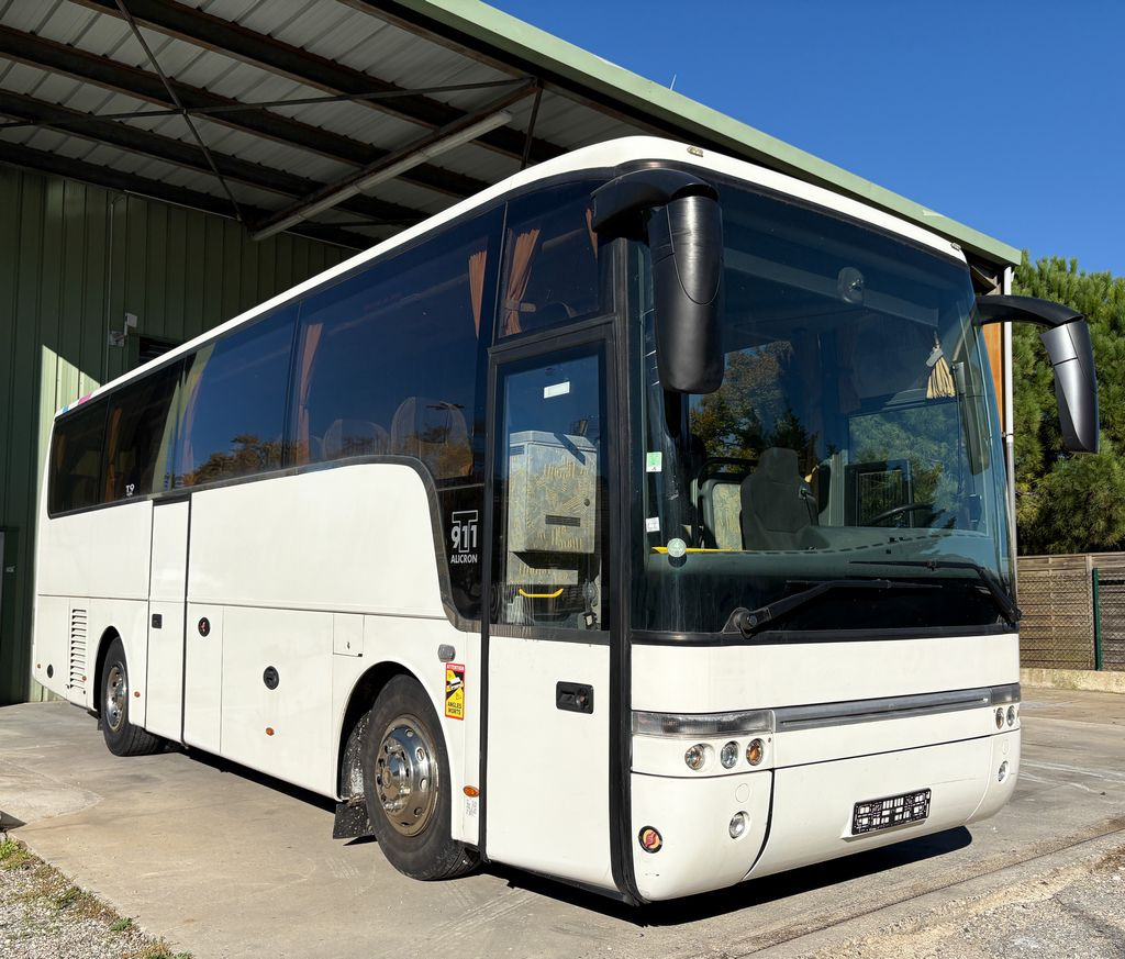 VANHOOL VANHOOL T911 2008 - Starppilsētu autobuss: foto 1 VANHOOL VANHOOL T911 2008 - Starppilsētu autobuss: foto 1