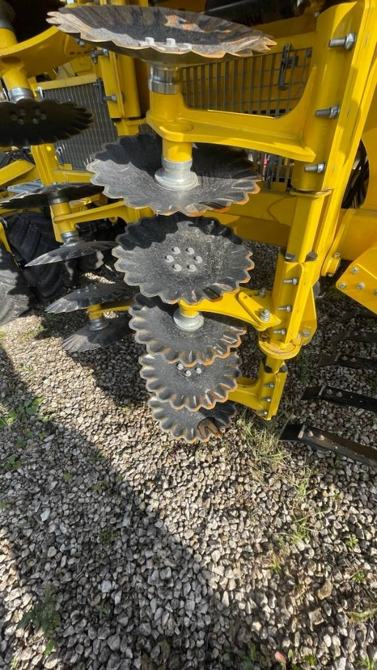 Bednar Omega OO 6000 L - Sējmašīna: foto 3 Bednar Omega OO 6000 L - Sējmašīna: foto 3