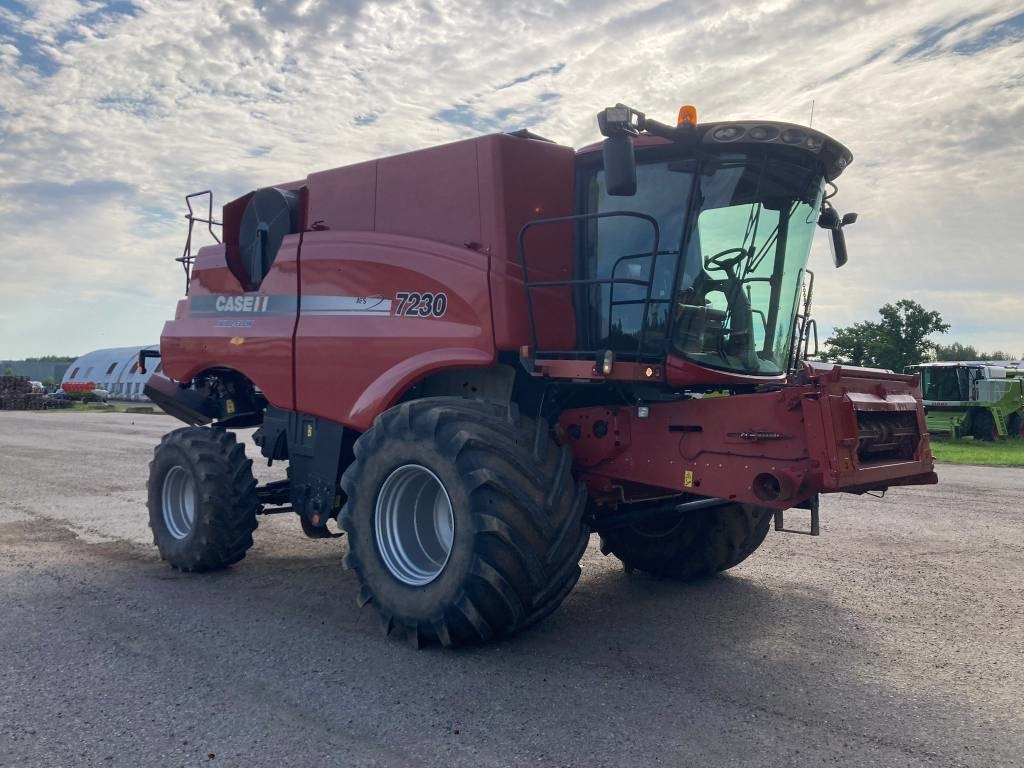 Labības kombains Case IH 7230: foto 7