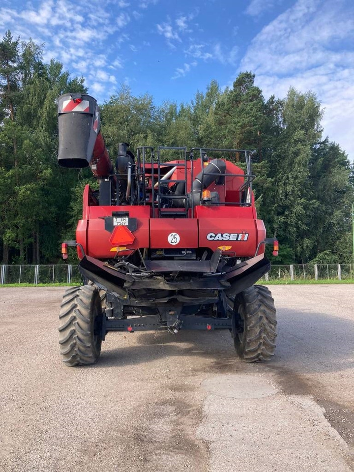 Case IH 7230  - Labības kombains: foto 4 Case IH 7230  - Labības kombains: foto 4