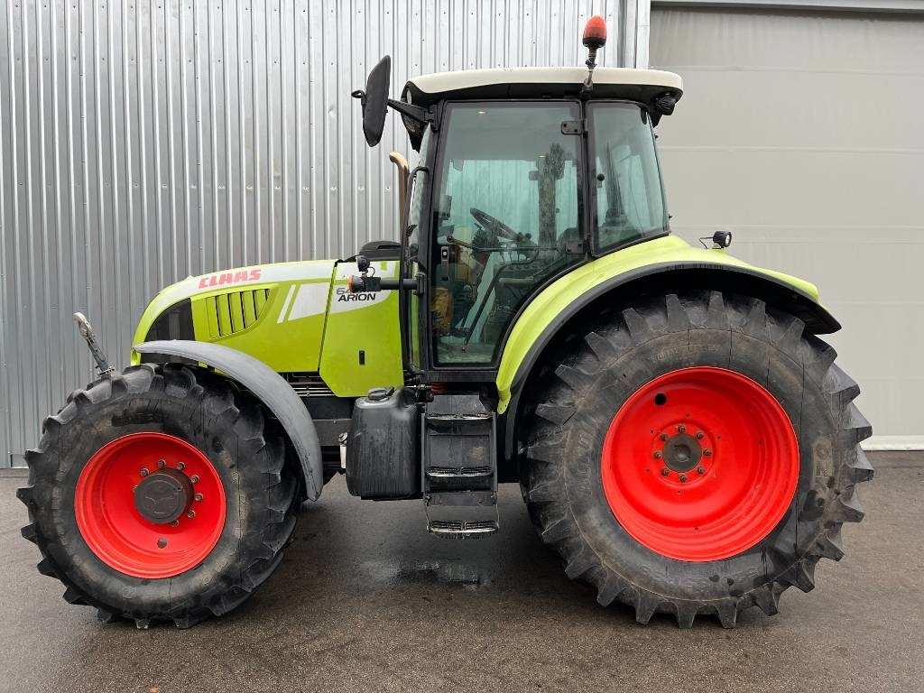 Claas Arion 640 CIS - Traktors: foto 2 Claas Arion 640 CIS - Traktors: foto 2