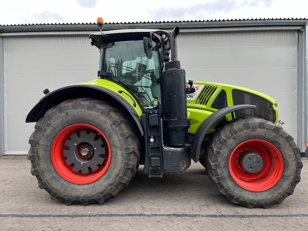 Traktors Claas Axion 950: foto 9