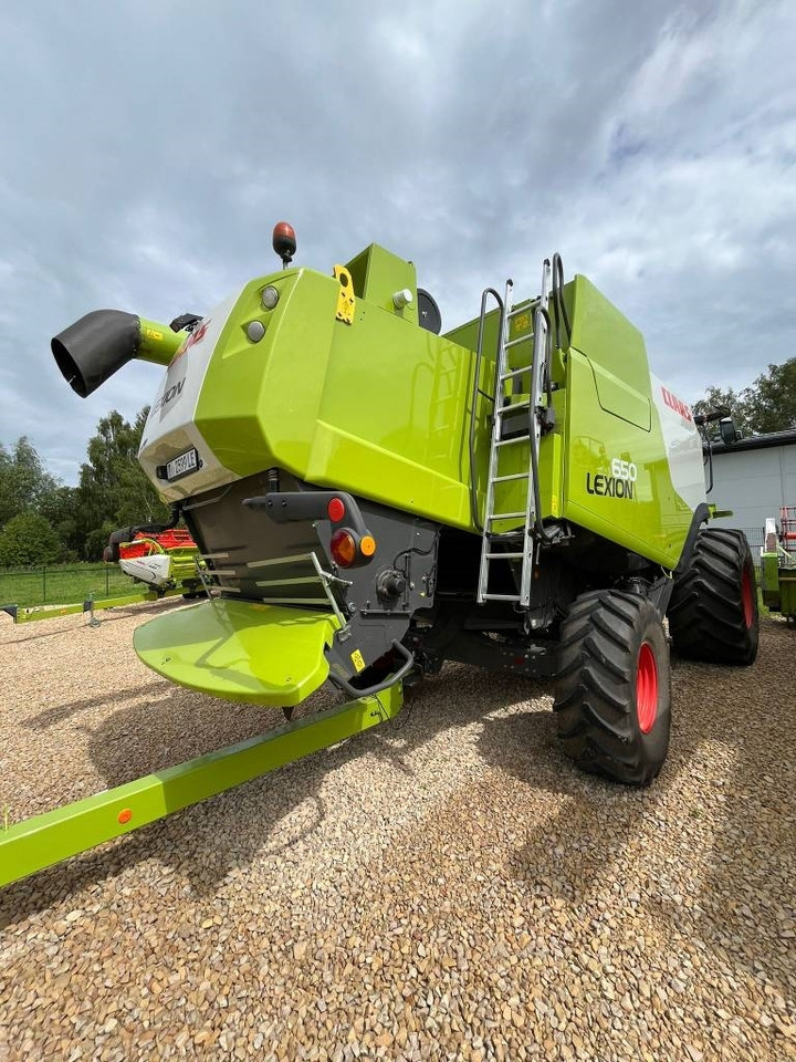 Claas Lexion 650 - Labības kombains: foto 5 Claas Lexion 650 - Labības kombains: foto 5
