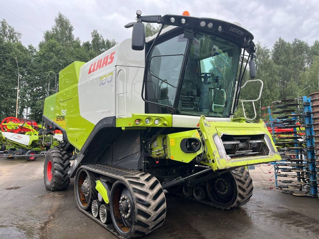 Claas Lexion 750 TT  - Labības kombains: foto 1 Claas Lexion 750 TT  - Labības kombains: foto 1