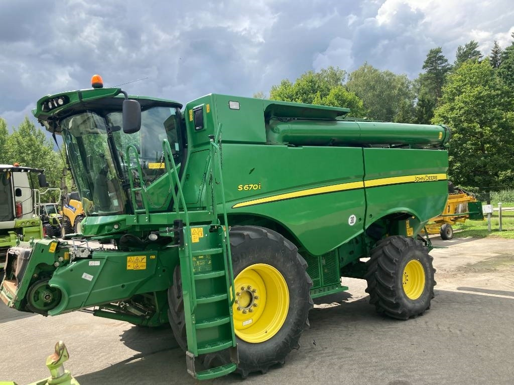 Labības kombains John Deere S 670 i: foto 8