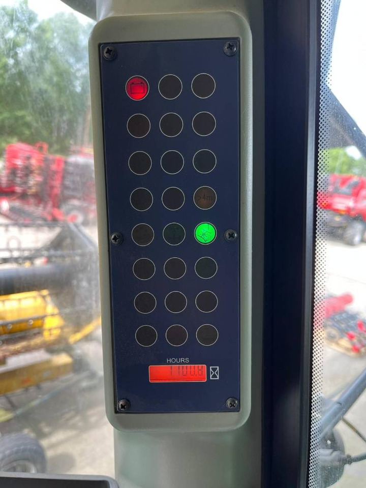 Labības kombains John Deere W 440: foto 12 Labības kombains John Deere W 440: foto 12