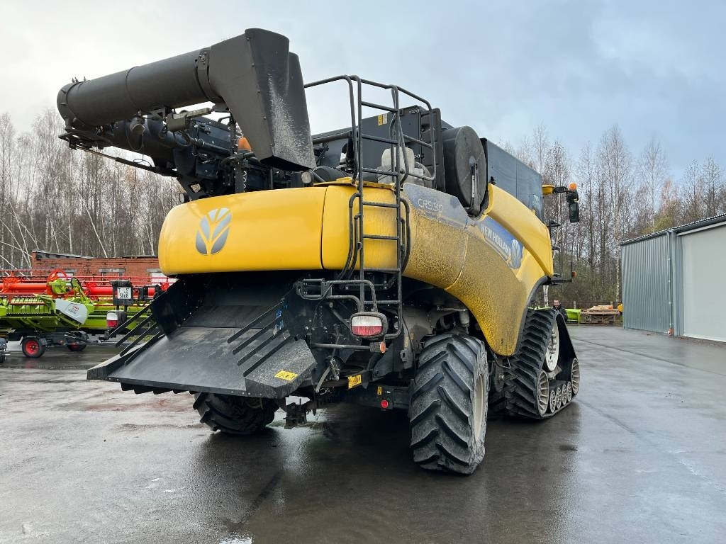 New Holland CR 9.90 - Labības kombains: foto 4 New Holland CR 9.90 - Labības kombains: foto 4