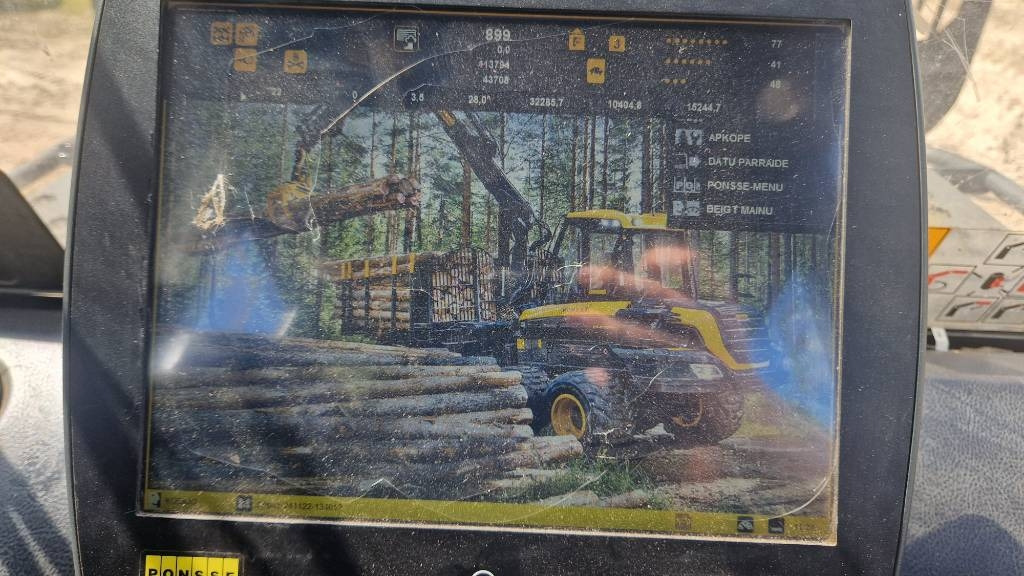 Ponsse Buffalo 8W - Forvarders: foto 3 Ponsse Buffalo 8W - Forvarders: foto 3