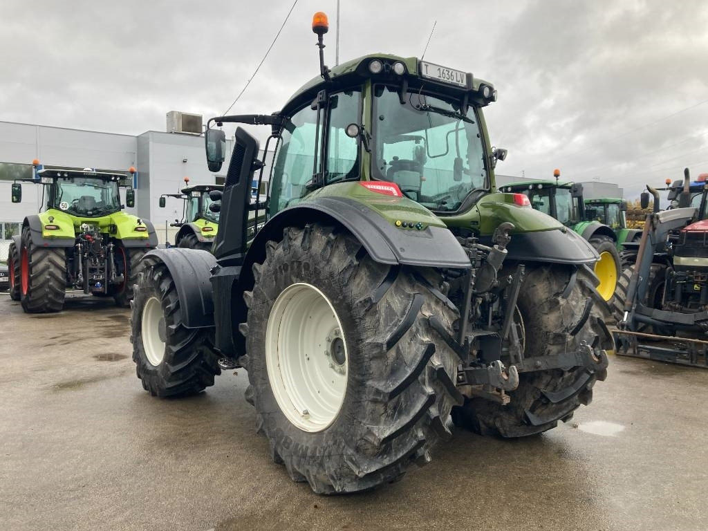 Valtra T 234 - Traktors: foto 5 Valtra T 234 - Traktors: foto 5