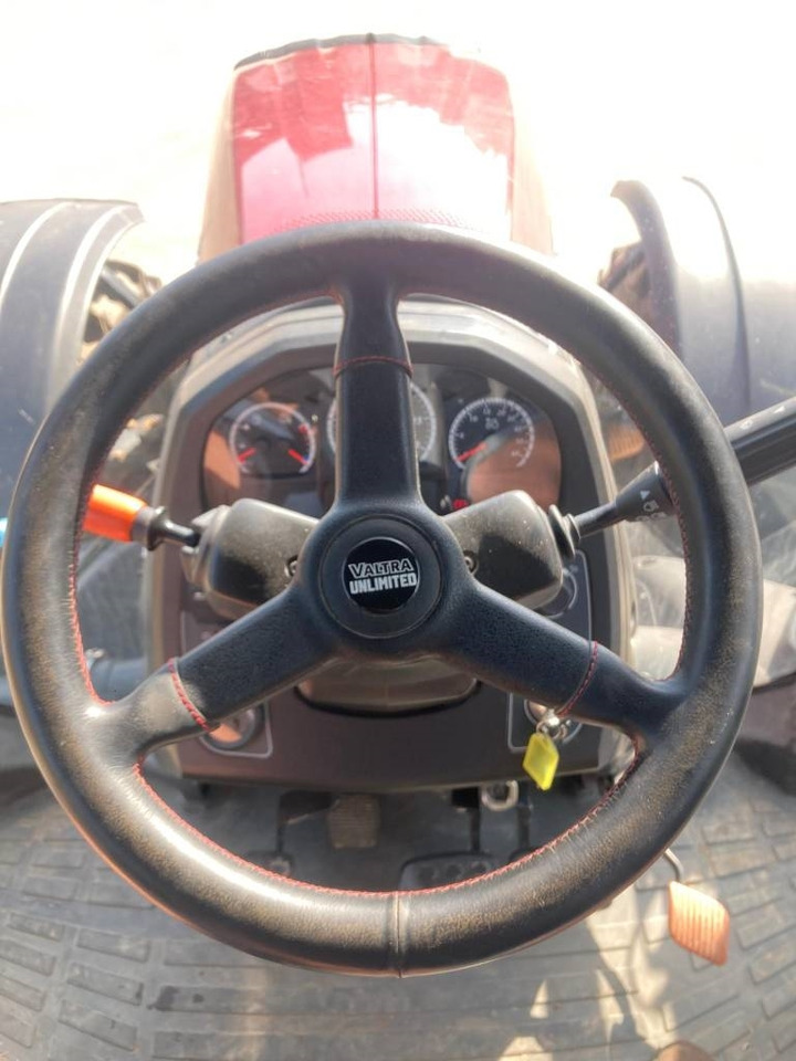 Traktors Valtra T 254 V: foto 10 Traktors Valtra T 254 V: foto 10