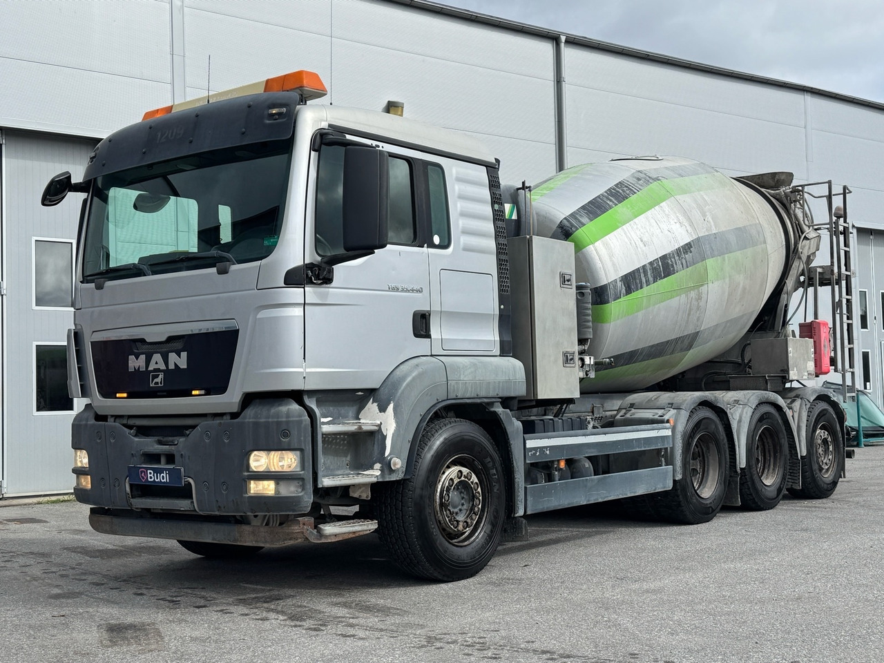 Betongbil MAN 92S TGS 35.440 8X4-4 BL -2013 - Betonvedējs: foto 1 Betongbil MAN 92S TGS 35.440 8X4-4 BL -2013 - Betonvedējs: foto 1