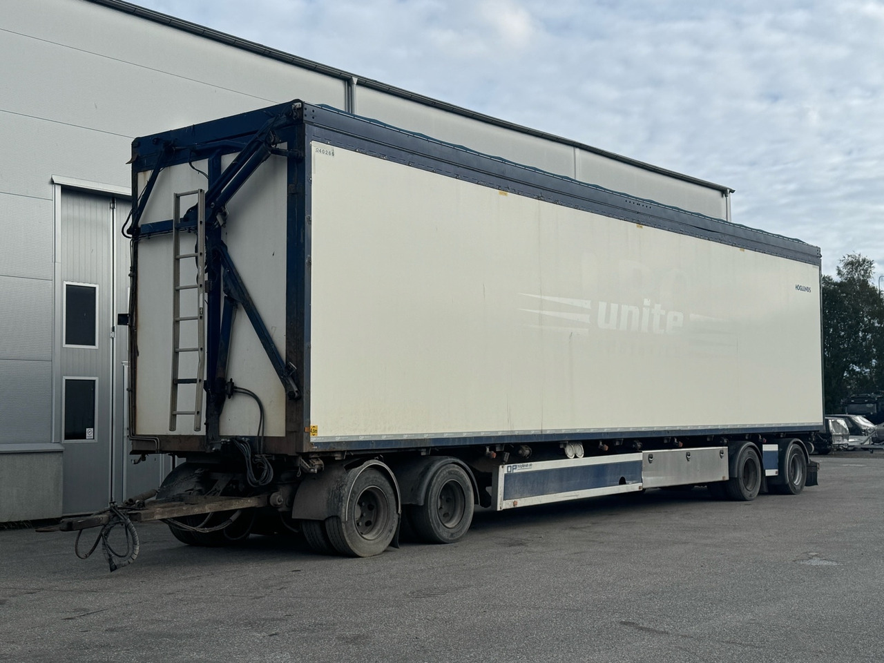 Flissläp OP Höglunds Flis AM Trailer -2015 - Piekabe slēgtā virsbūve: foto 1 Flissläp OP Höglunds Flis AM Trailer -2015 - Piekabe slēgtā virsbūve: foto 1