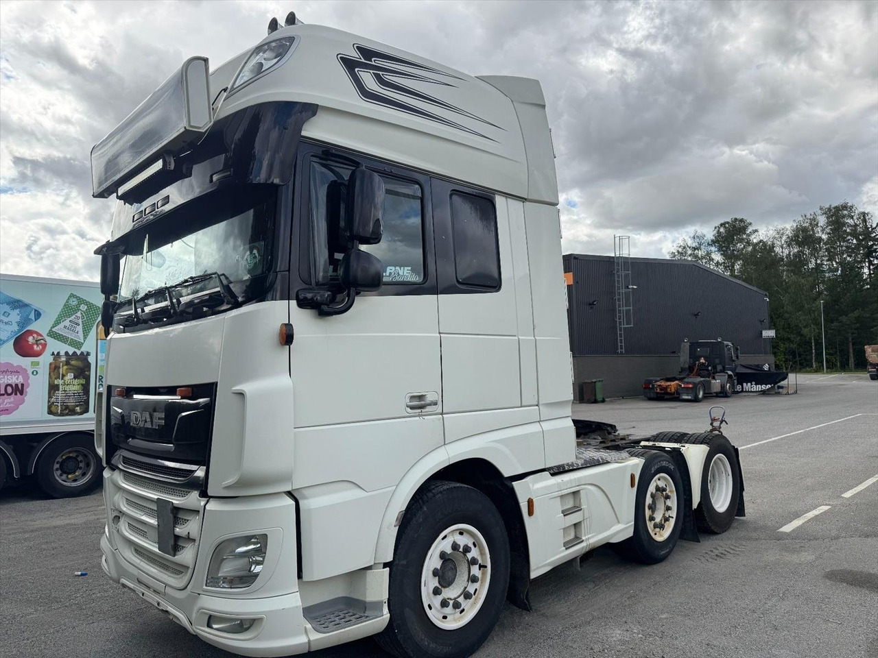 Dragbil DAF FTG XF480Z -2017 | Reparationsobjekt - Vilcējs: foto 1 Dragbil DAF FTG XF480Z -2017 | Reparationsobjekt - Vilcējs: foto 1