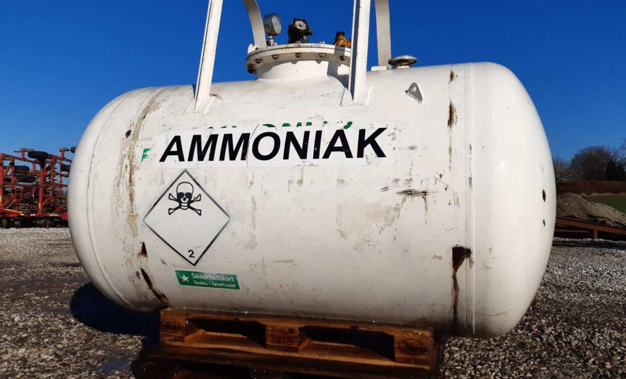 Agrodan Ammoniaktank 1200 kg - Mēslošanas tehnika, Uzglabāšanas tvertne: foto 1 Agrodan Ammoniaktank 1200 kg - Mēslošanas tehnika, Uzglabāšanas tvertne: foto 1