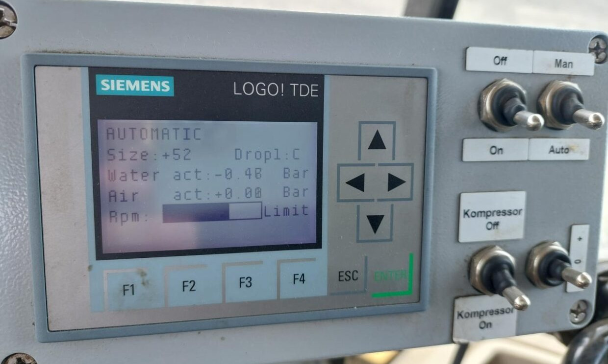 Challenger Rogator 655 B med GPS līzingu Challenger Rogator 655 B med GPS: foto 12