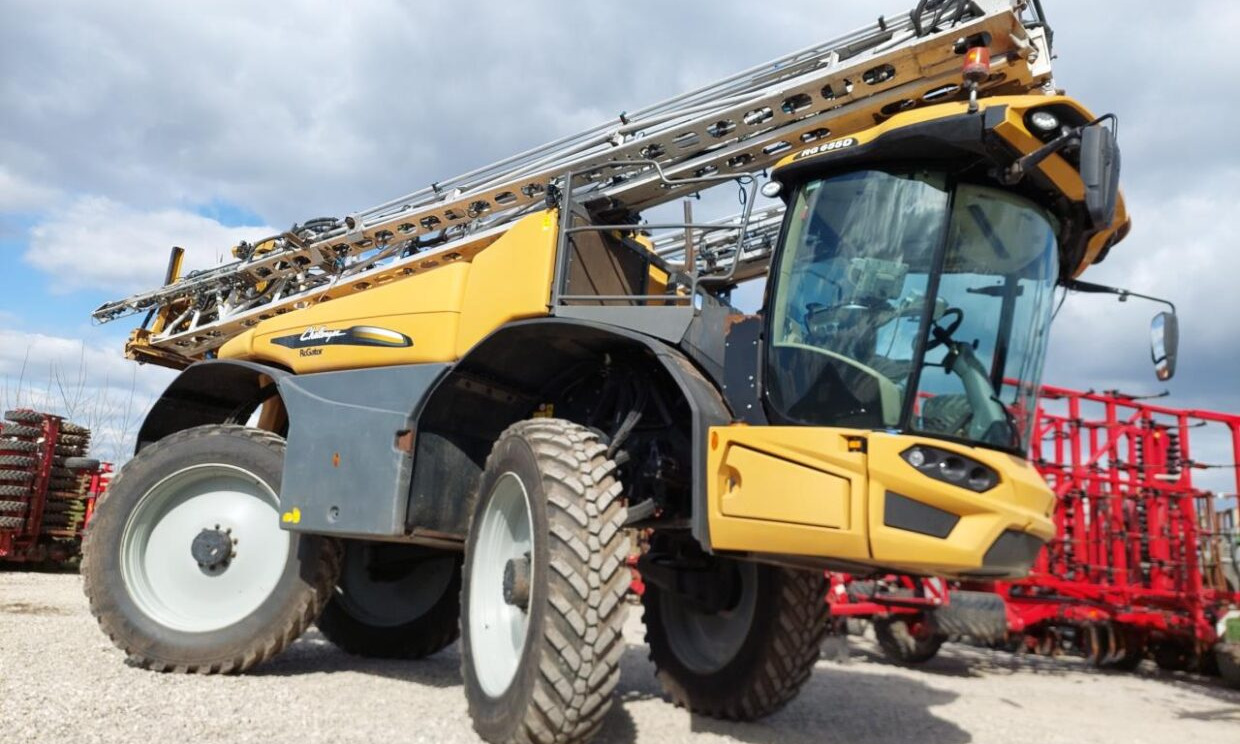 Challenger Rogator 655 B med GPS - Pašgājējmiglotājs: foto 4 Challenger Rogator 655 B med GPS - Pašgājējmiglotājs: foto 4