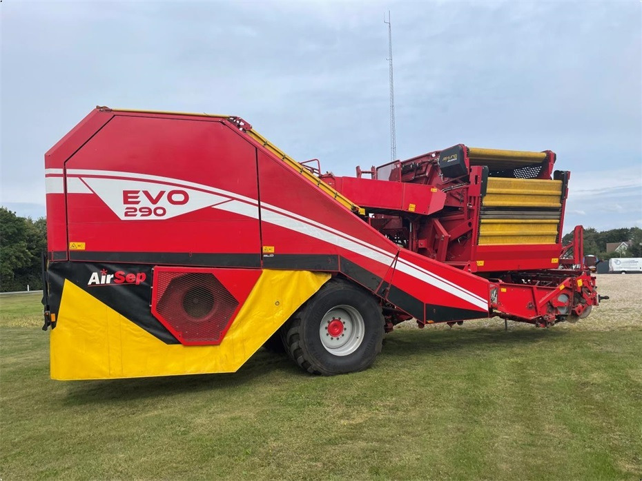 Grimme
EVO 290 AirSep - Kartupeļu kombains: foto 1 Grimme
EVO 290 AirSep - Kartupeļu kombains: foto 1