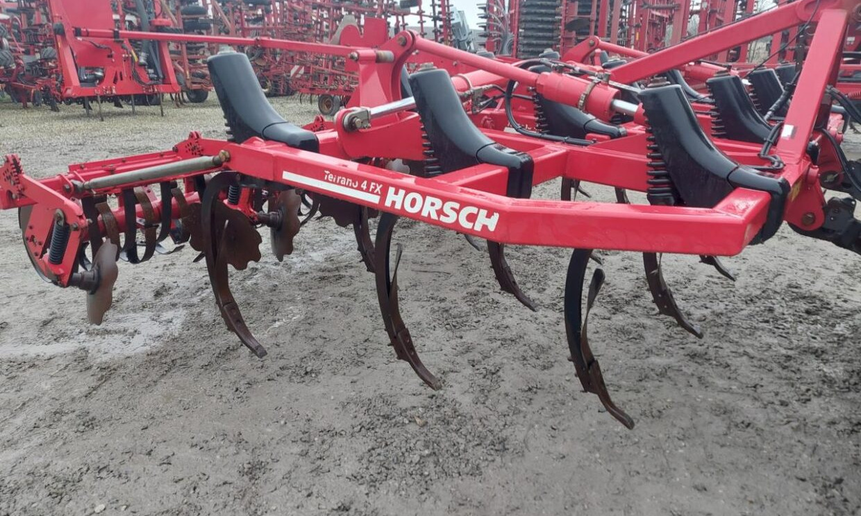Horsch Terrano 4 FX - Ecēša: foto 3 Horsch Terrano 4 FX - Ecēša: foto 3