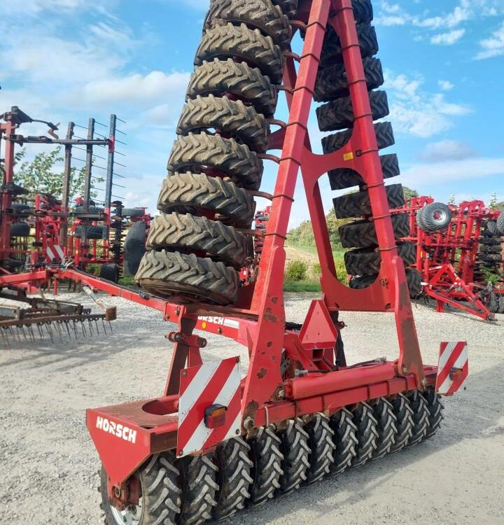 Horsch Terrano 8 FG + Optipack 8 AS - Ecēša: foto 5 Horsch Terrano 8 FG + Optipack 8 AS - Ecēša: foto 5