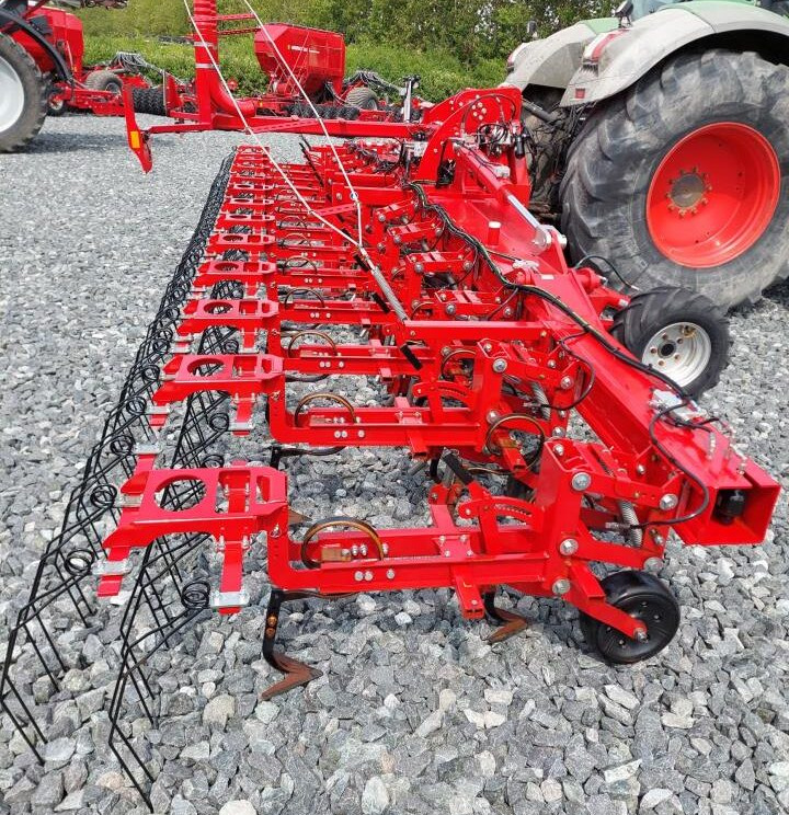 Horsch Transformer 9 VF - Atsperzaru ecēšas: foto 3 Horsch Transformer 9 VF - Atsperzaru ecēšas: foto 3