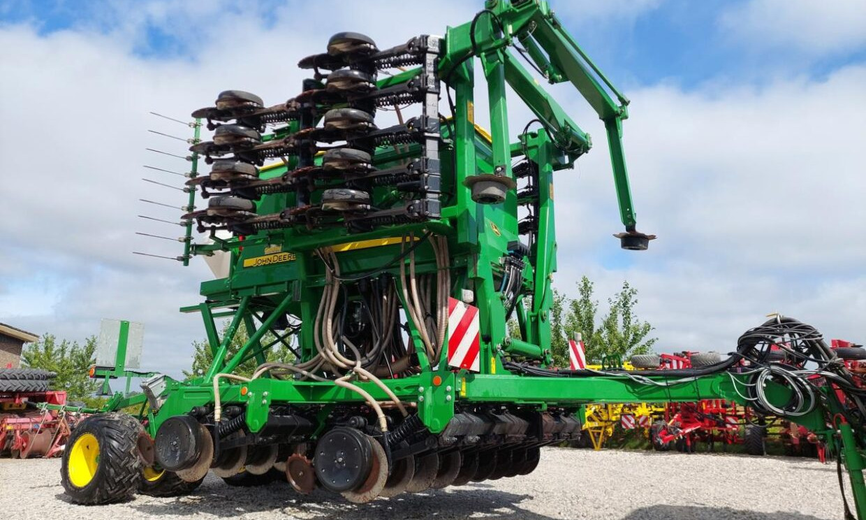 John Deere 750 A - Sējmašīna: foto 2 John Deere 750 A - Sējmašīna: foto 2