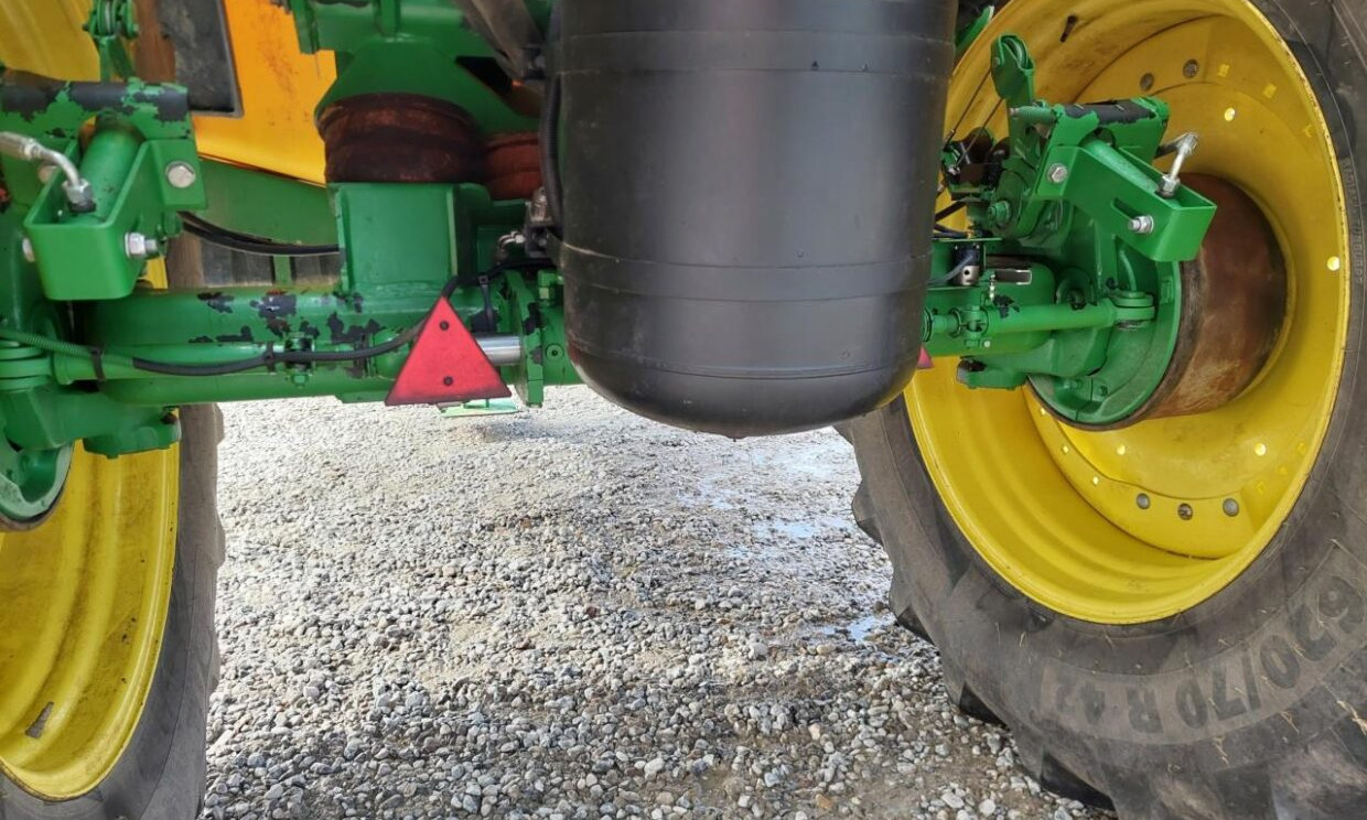 John Deere R962i PowrSpray 36-24m - Piekabināmais miglotājs: foto 5 John Deere R962i PowrSpray 36-24m - Piekabināmais miglotājs: foto 5