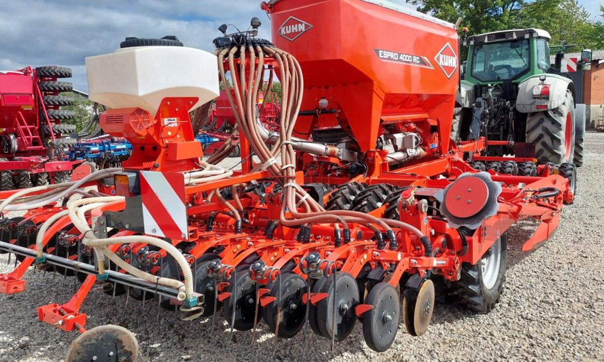 Kuhn ESPRO 4000 RC med frø-udstyr - Sējmašīna: foto 4 Kuhn ESPRO 4000 RC med frø-udstyr - Sējmašīna: foto 4